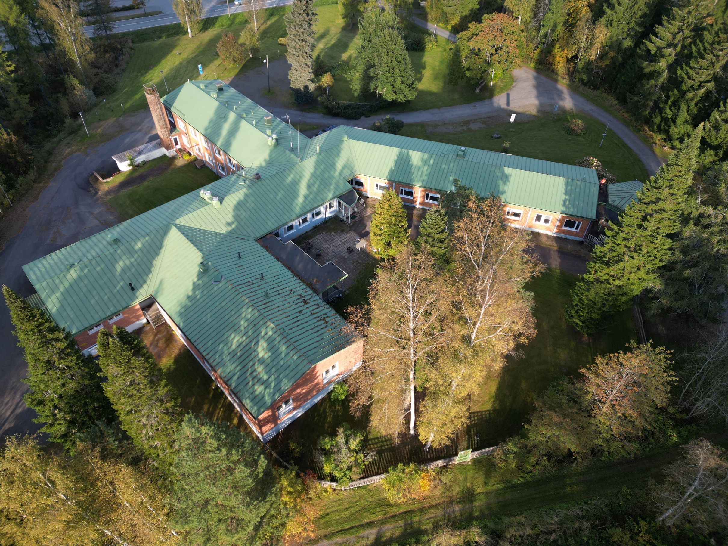 Lepola 2 pienennetty